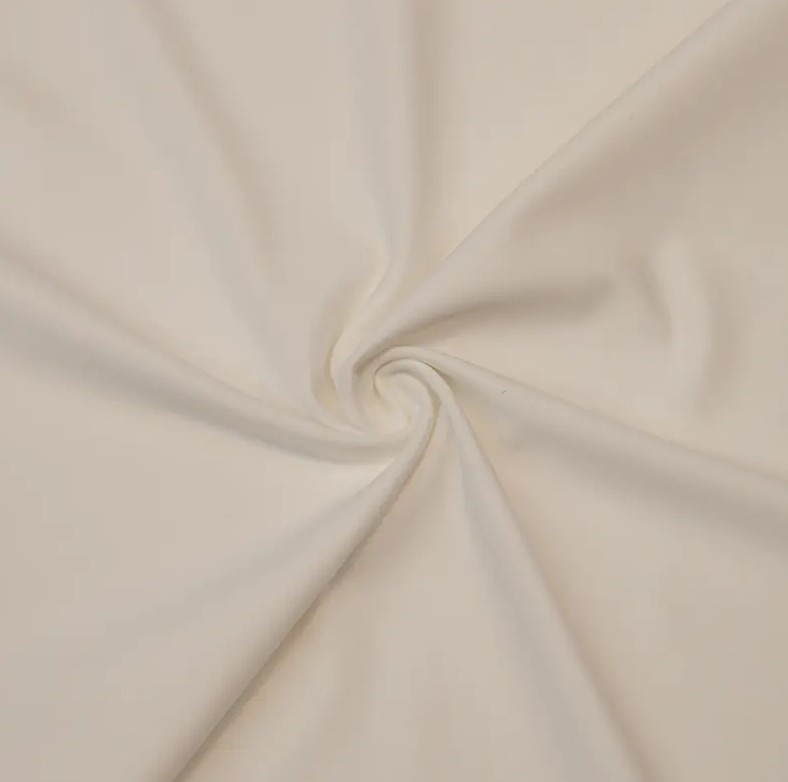 Vad är återvunnet nylontyg?